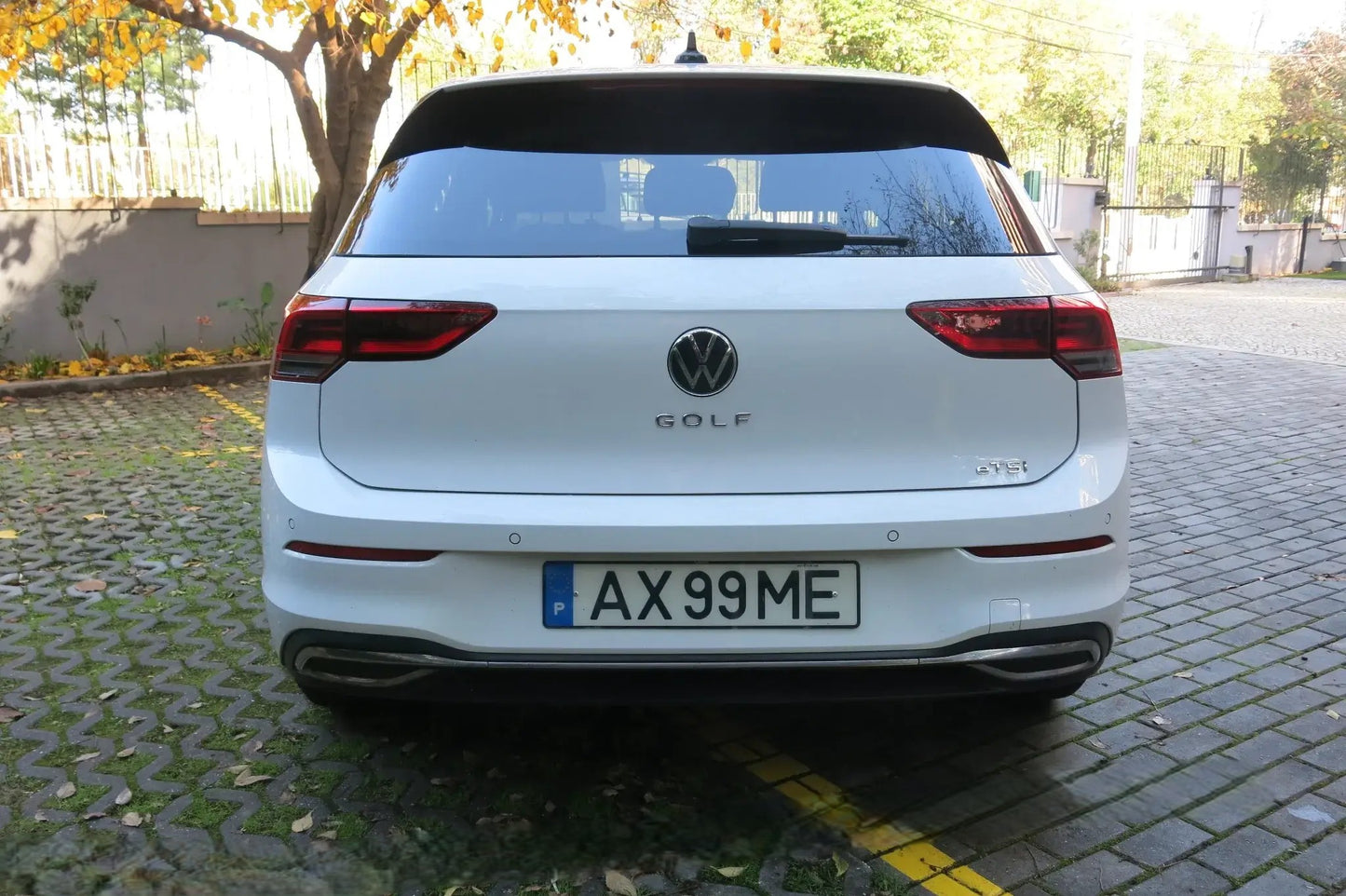 VW Golf 1.0 TSI 130cv Automático (2021)