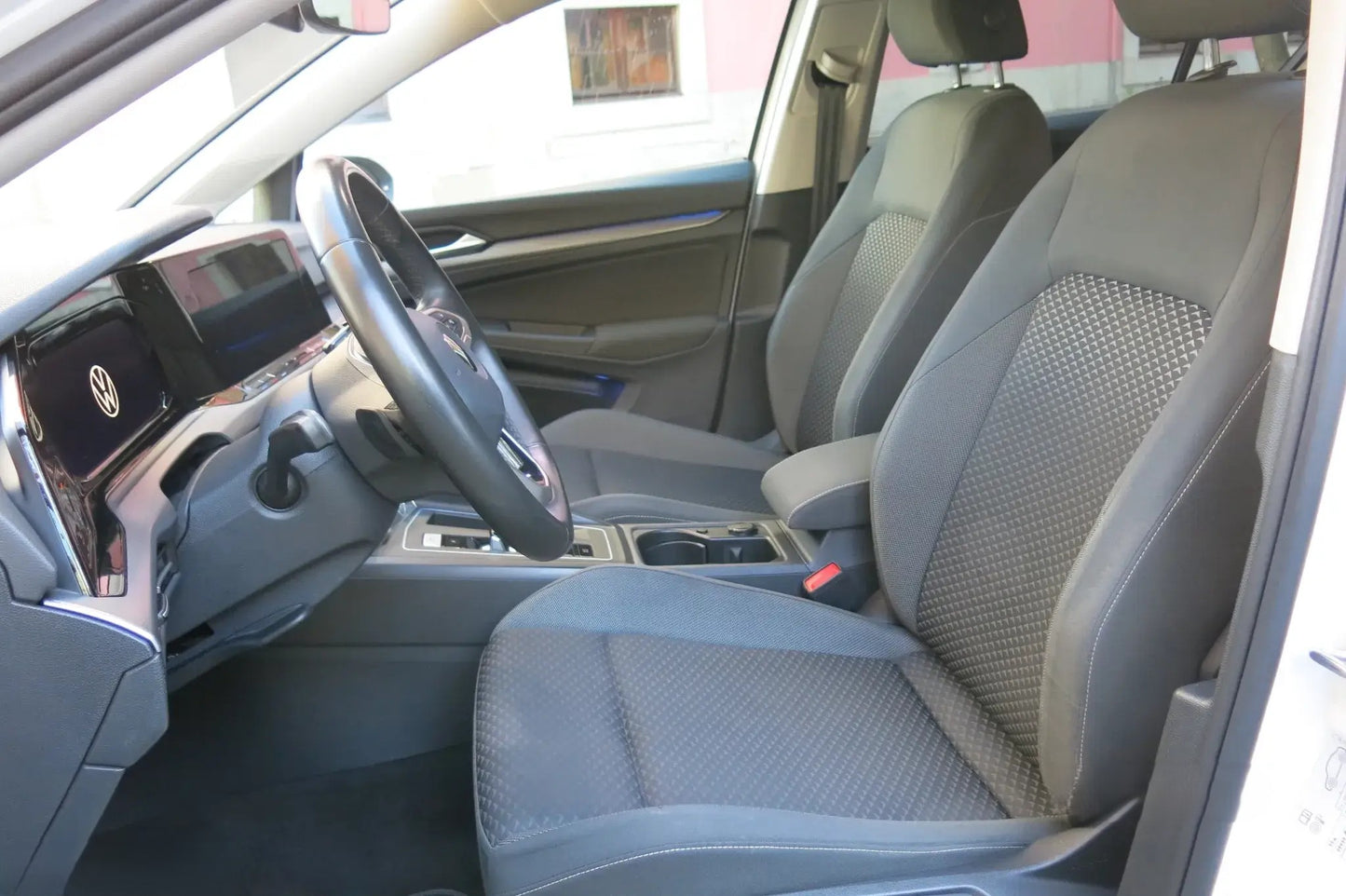 VW Golf 1.0 TSI 130cv Automático (2021)