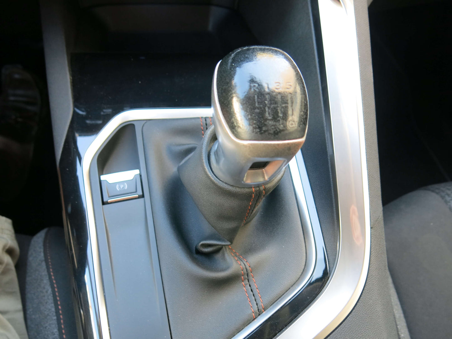 Peugeot 3008 1.5 BlueHDi 130 Active Pack