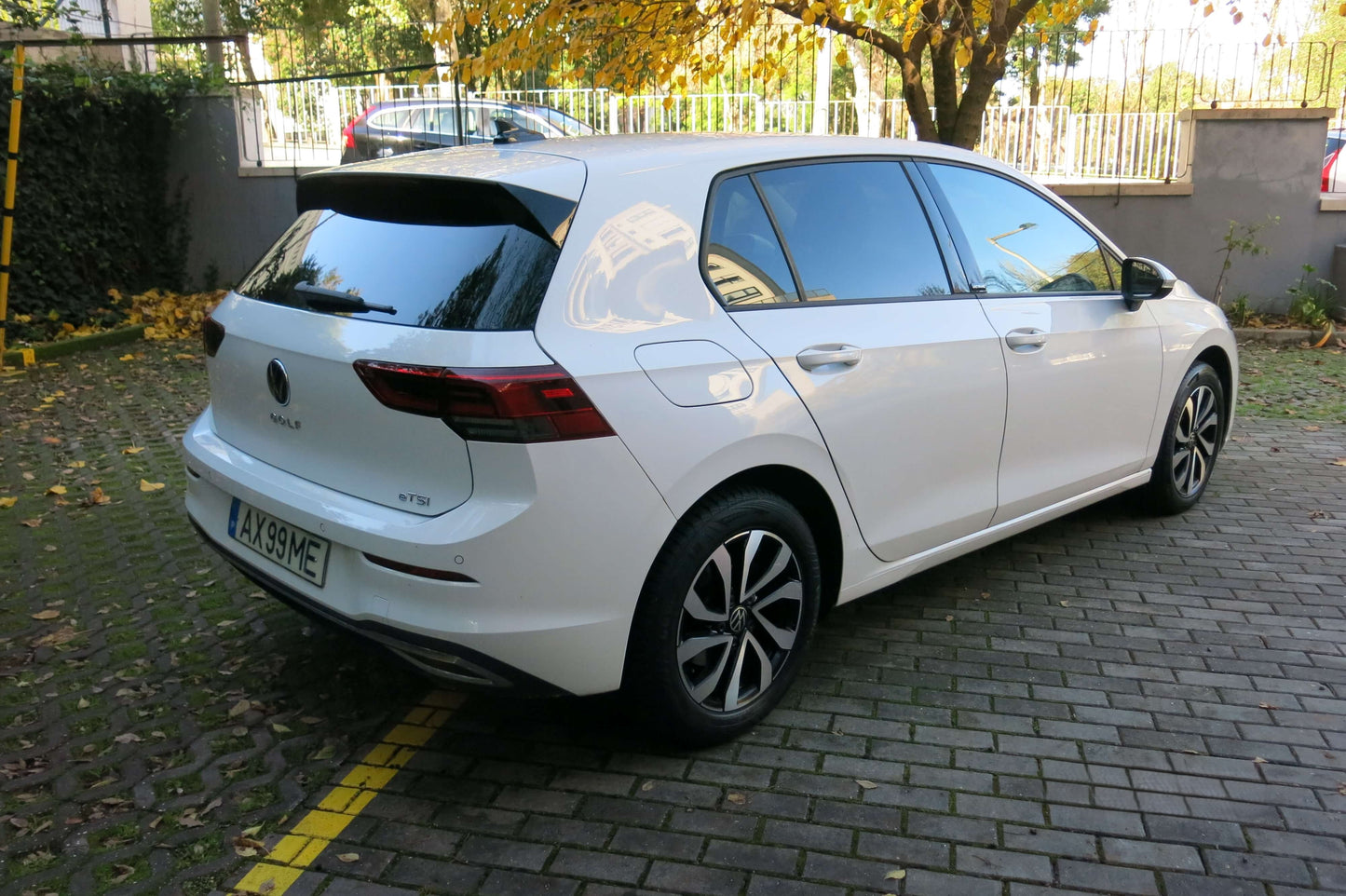 VW Golf 1.0 TSI 130cv Automático (2021)