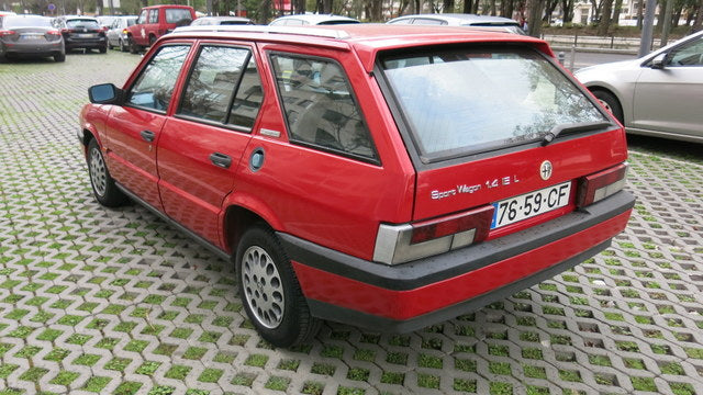 Partriculares.PT - Alfa Romeo 33  Sportwagon 1.4 I.E.
