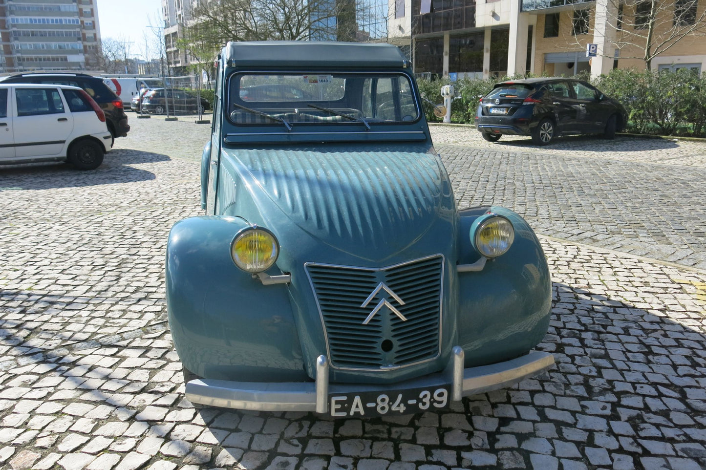 www.Particulares.PT  - Citroen 2CV Luxe